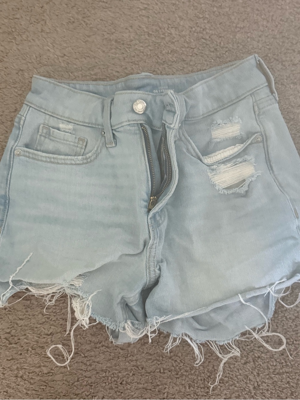 Old Navy Light Blue Distressed Denim Women’s Shorts